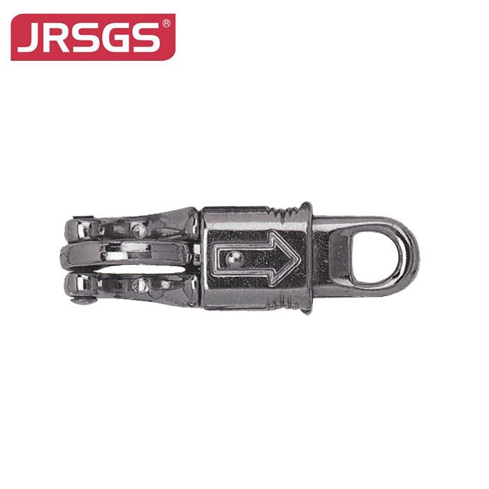 Rigid Round Eye Panic Snap