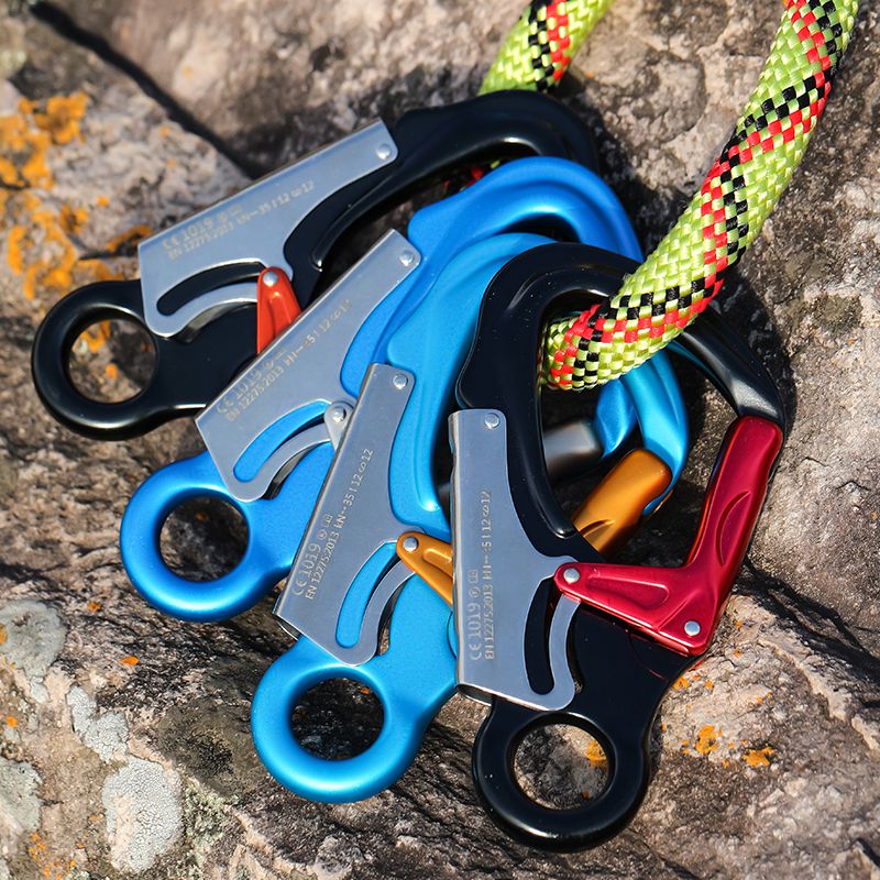 35kn carabiner